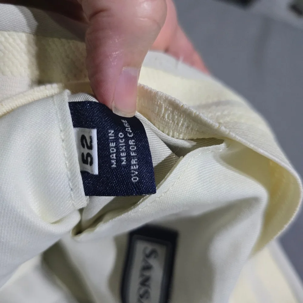 Sansabelt Pleated Shorts Mens 52 Cream Off White Hidden Elastic Waistband NWT